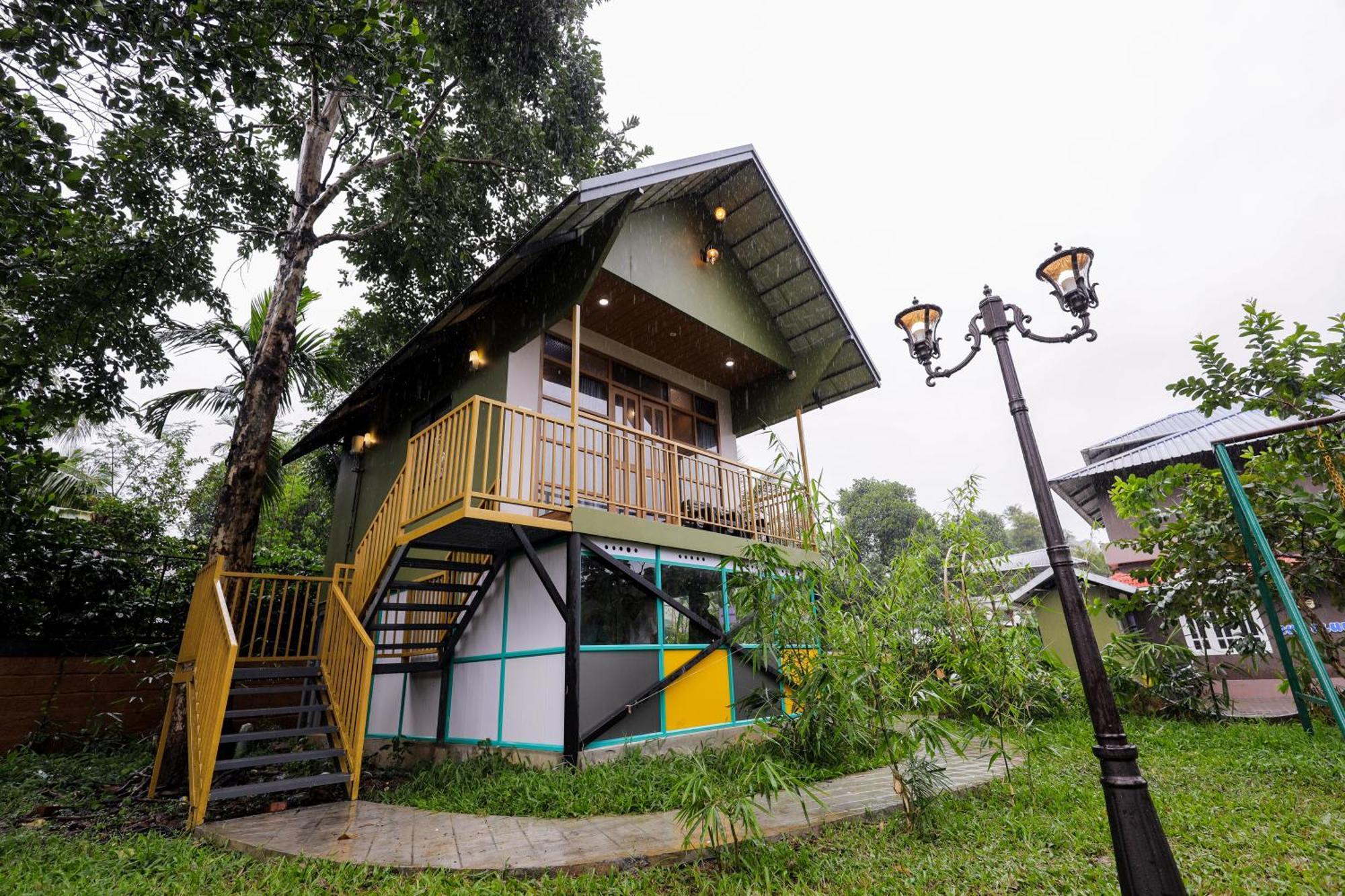 Sky Blue Homestay With Pool Vythiri Bagian luar foto